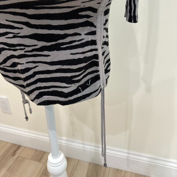 Guess Zebra Dress - Picture 6 of 13